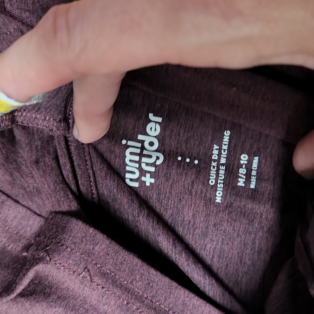 Boy's 8-10 Hoodie, Like New - Picture 2 of 4
